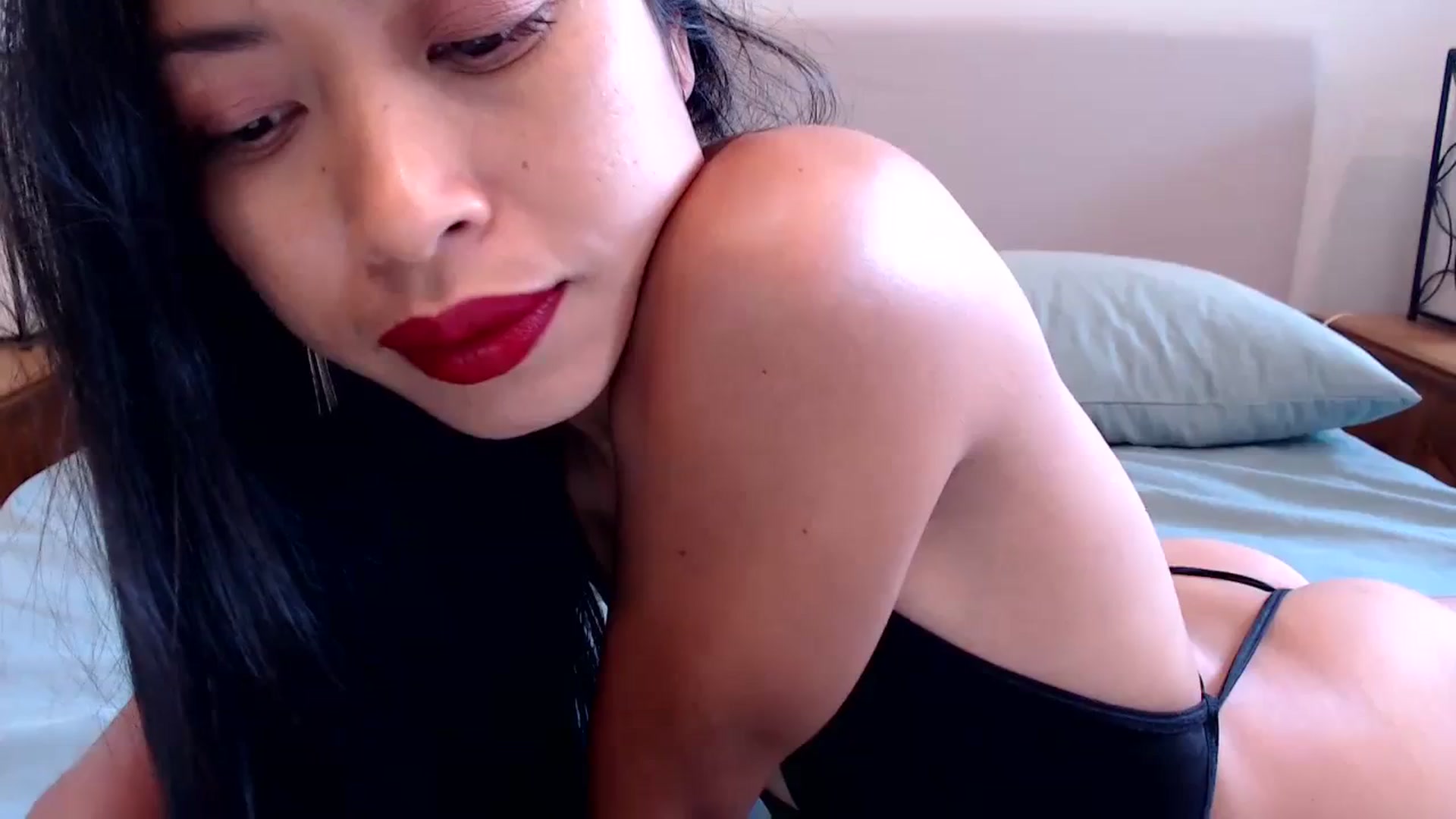 Gallery image thumbnail from Lil__bit's myfreecams stream on, 09/19/2023, 16:52 image 14 of 20