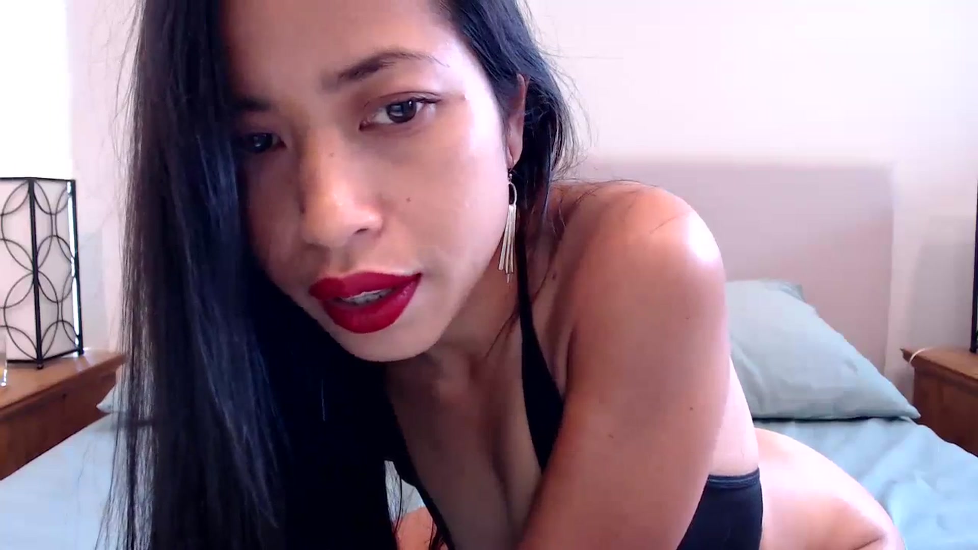Gallery image thumbnail from Lil__bit's myfreecams stream on, 09/19/2023, 18:29 image 4 of 20