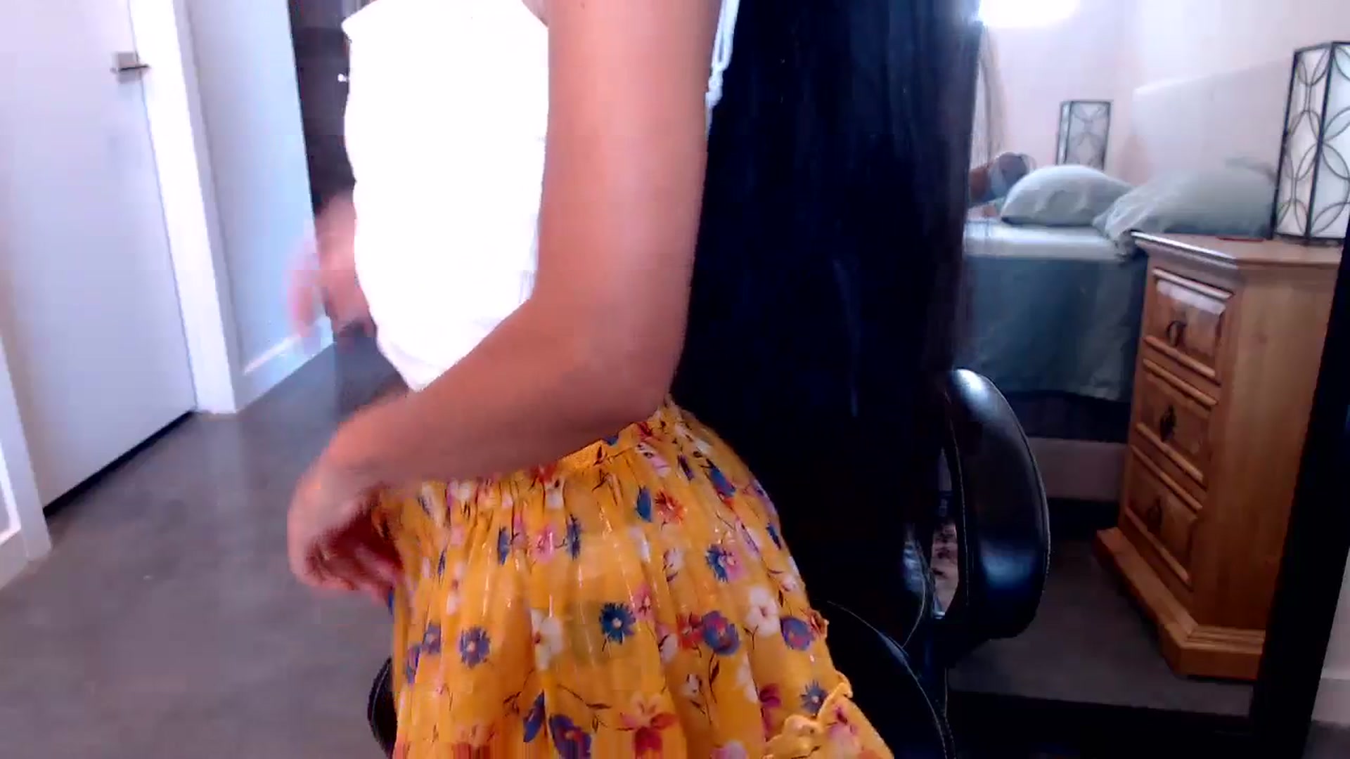 Gallery image thumbnail from Lil__bit's myfreecams stream on, 09/26/2023, 16:51 image 18 of 20