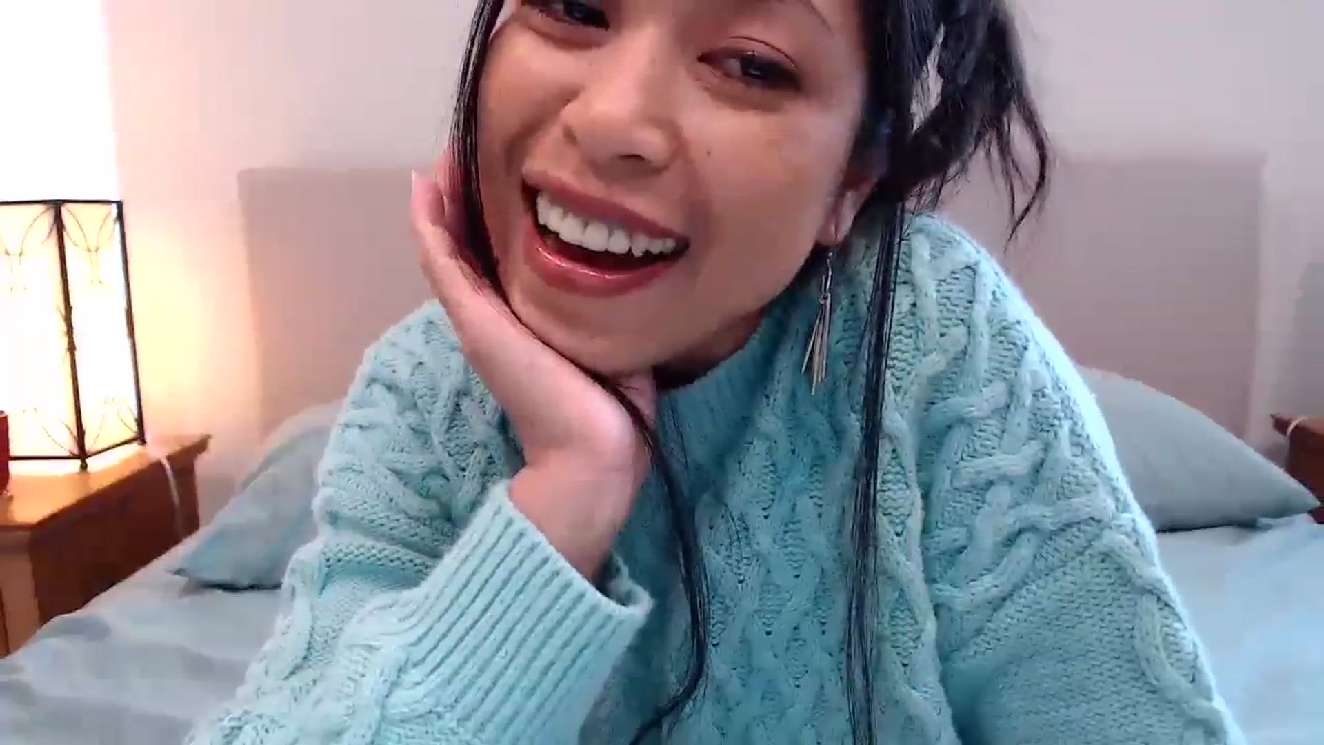 Gallery image thumbnail from Lil__bit's myfreecams stream on, 10/30/2023, 17:04 image 13 of 20