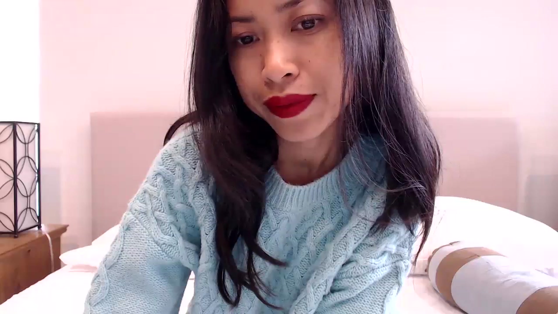 Gallery image thumbnail from Lil__bit's myfreecams stream on, 12/13/2023, 18:35 image 5 of 20