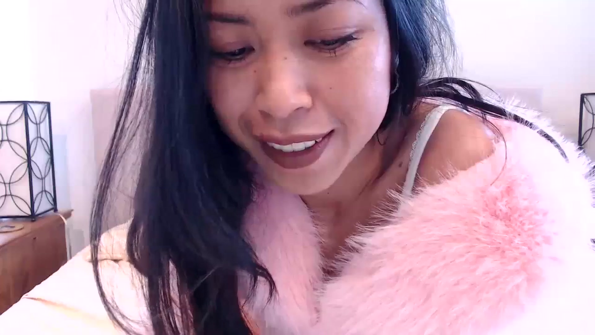 Gallery image thumbnail from Lil__bit's myfreecams stream on, 01/19/2024, 19:12 image 2 of 20