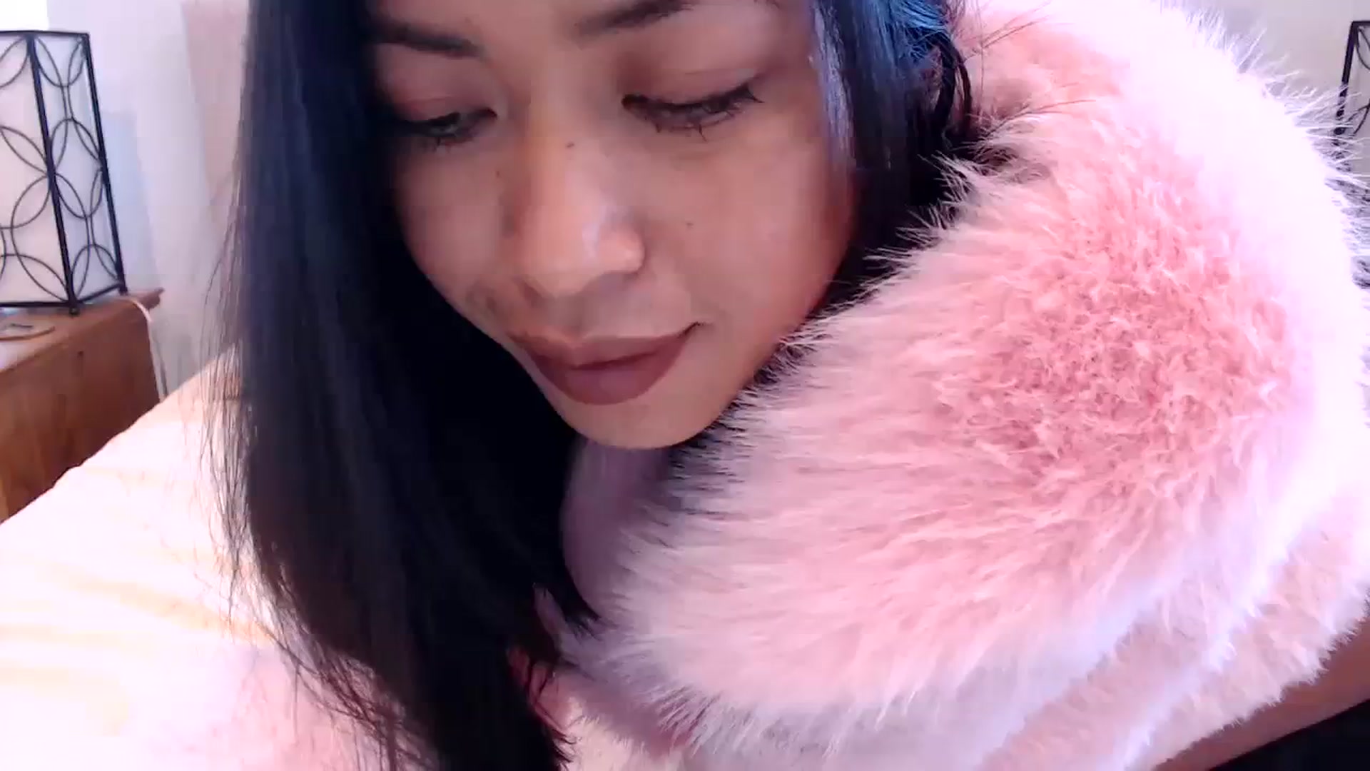 Gallery image thumbnail from Lil__bit's myfreecams stream on, 01/19/2024, 19:12 image 18 of 20