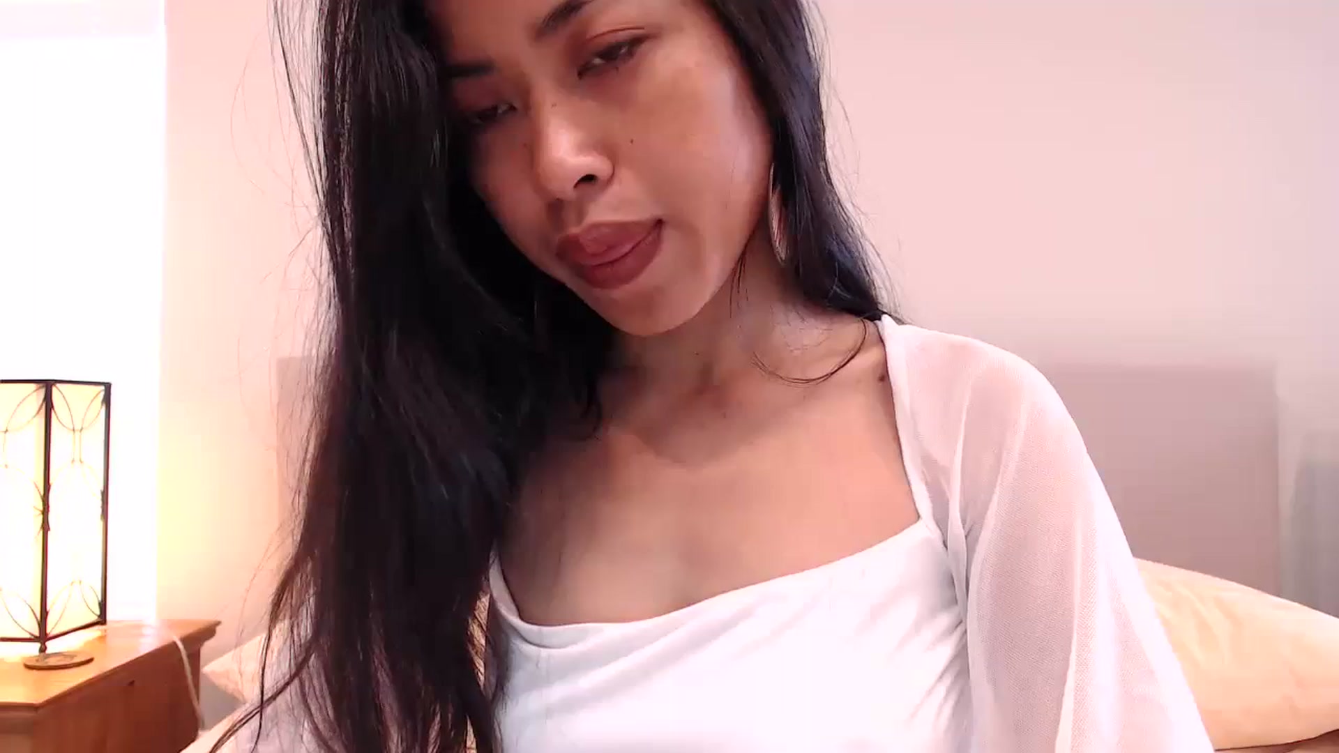 Gallery image thumbnail from Lil__bit's myfreecams stream on, 01/23/2024, 18:51 image 1 of 20