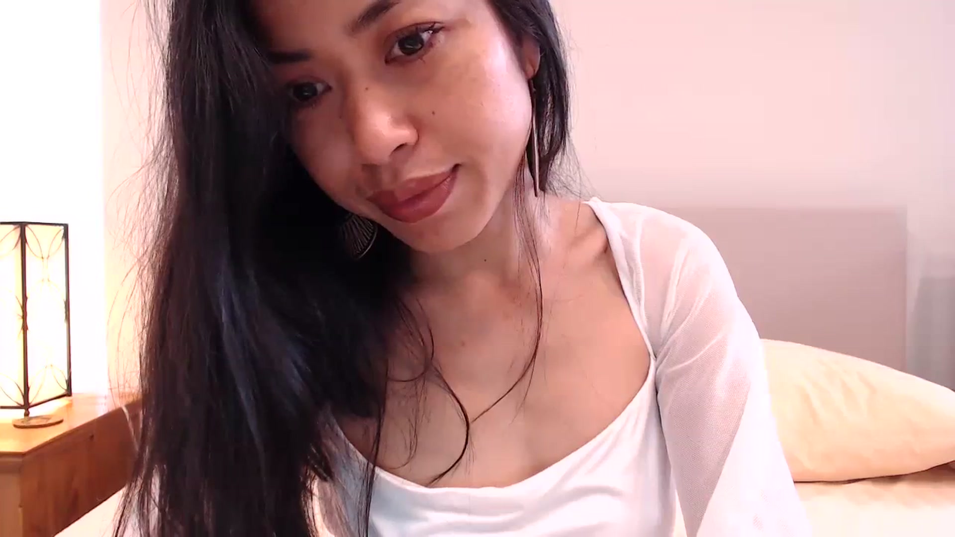 Gallery image thumbnail from Lil__bit's myfreecams stream on, 01/23/2024, 18:51 image 12 of 20