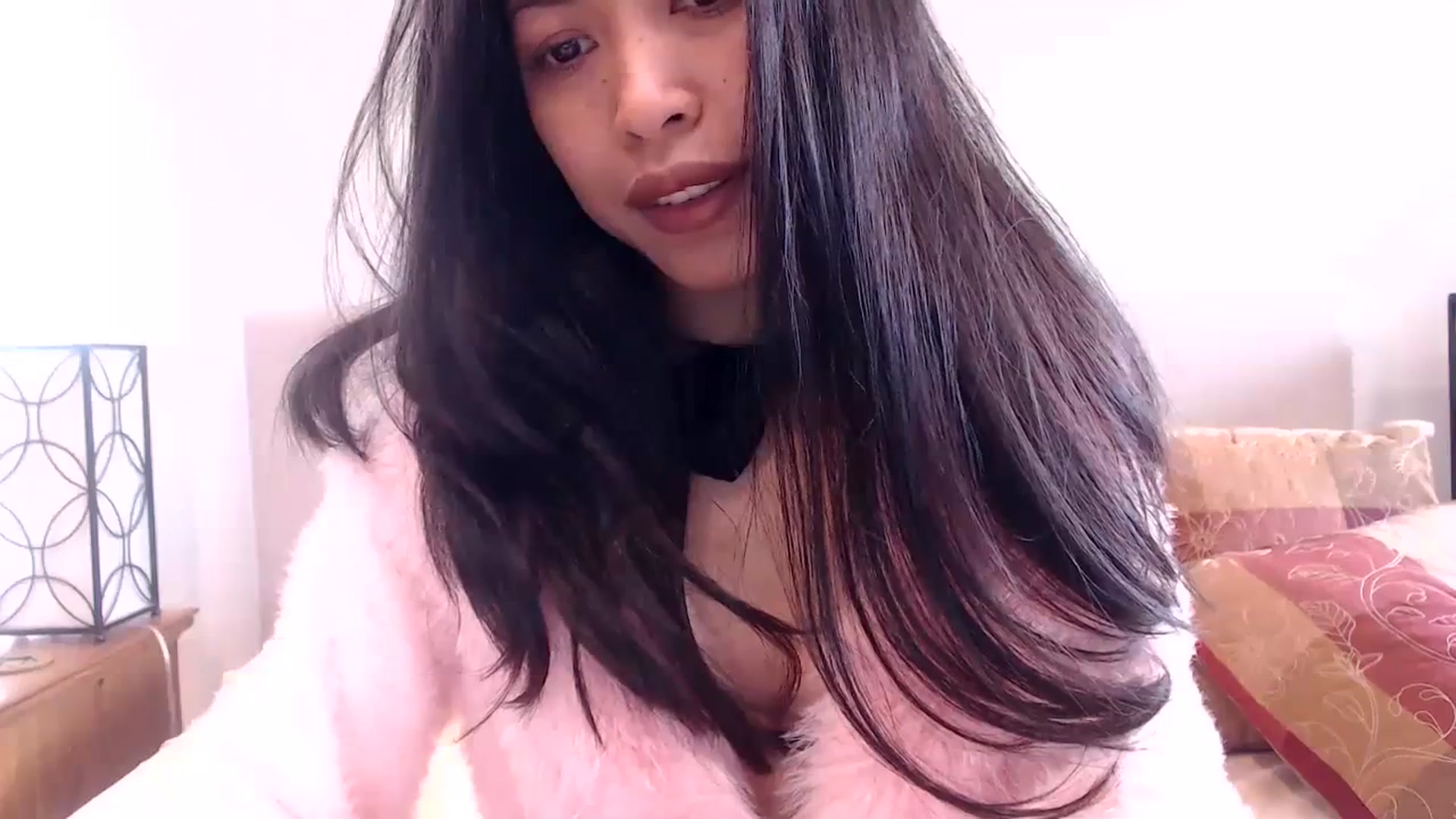 Gallery image thumbnail from Lil__bit's myfreecams stream on, 01/25/2024, 17:47 image 10 of 20