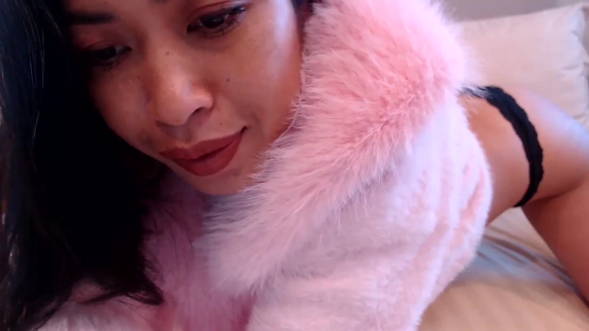 Gallery image thumbnail from Lil__bit's myfreecams stream on, 02/20/2024, 19:52 image 2 of 20