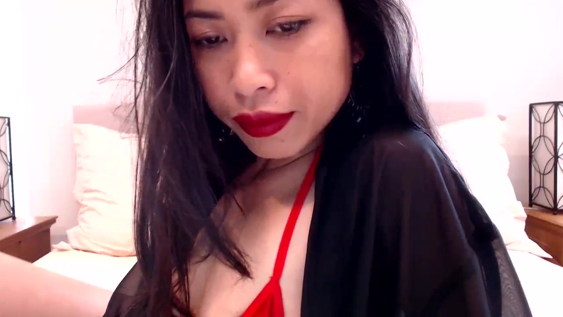 Gallery image thumbnail from Lil__bit's myfreecams stream on, 03/15/2024, 17:13 image 16 of 20