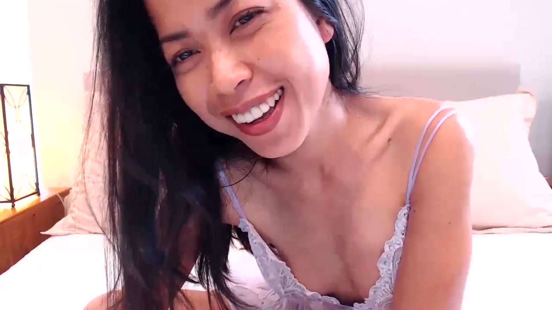 Gallery image thumbnail from Lil__bit's myfreecams stream on, 04/18/2024, 18:39 image 20 of 20