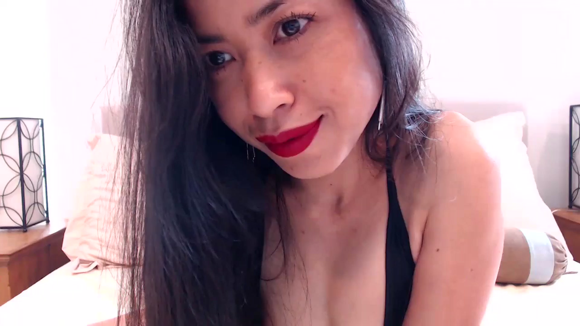 Gallery image thumbnail from Lil__bit's myfreecams stream on, 04/24/2024, 18:56 image 20 of 20