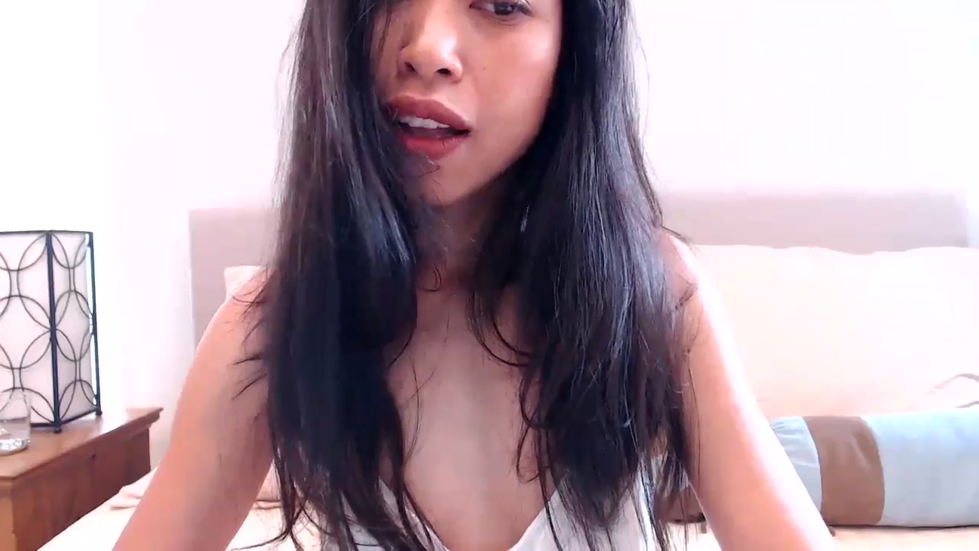 Gallery image thumbnail from Lil__bit's myfreecams stream on, 05/06/2024, 19:19 image 11 of 20