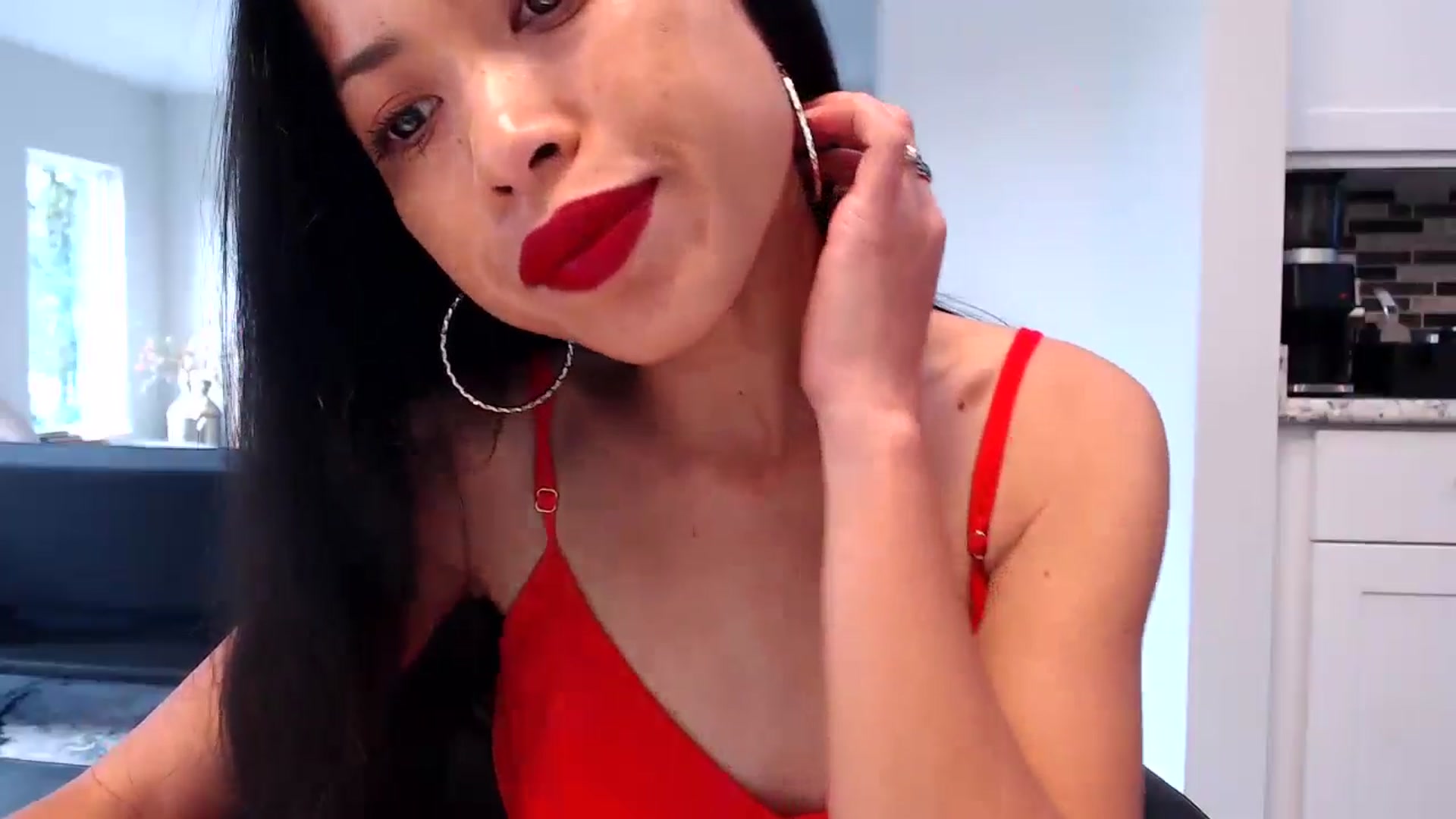Gallery image thumbnail from Lil__bit's myfreecams stream on, 05/10/2024, 15:51 image 3 of 20