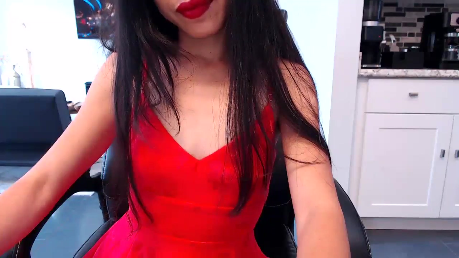 Gallery image thumbnail from Lil__bit's myfreecams stream on, 05/10/2024, 15:51 image 20 of 20