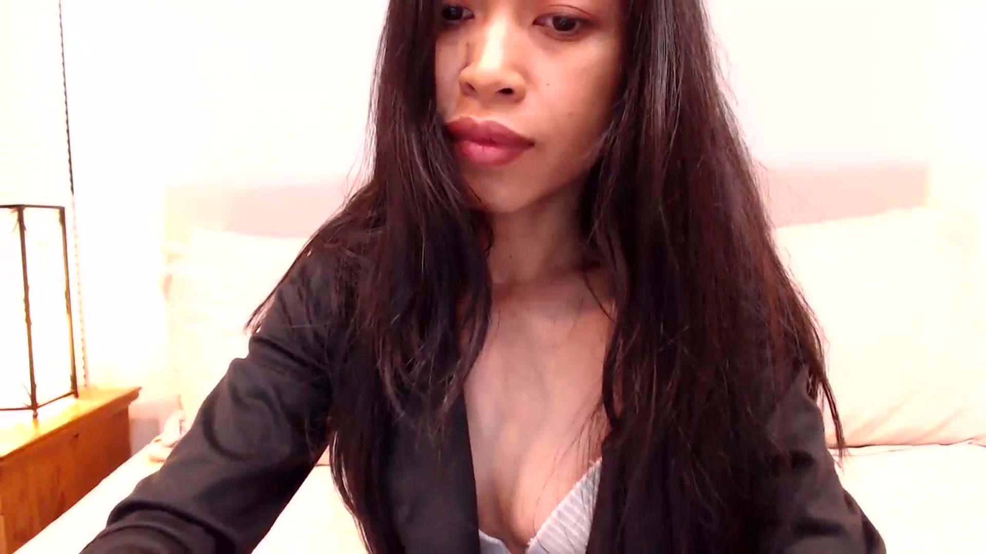 Gallery image thumbnail from Lil__bit's myfreecams stream on, 05/11/2024, 04:13 image 7 of 20