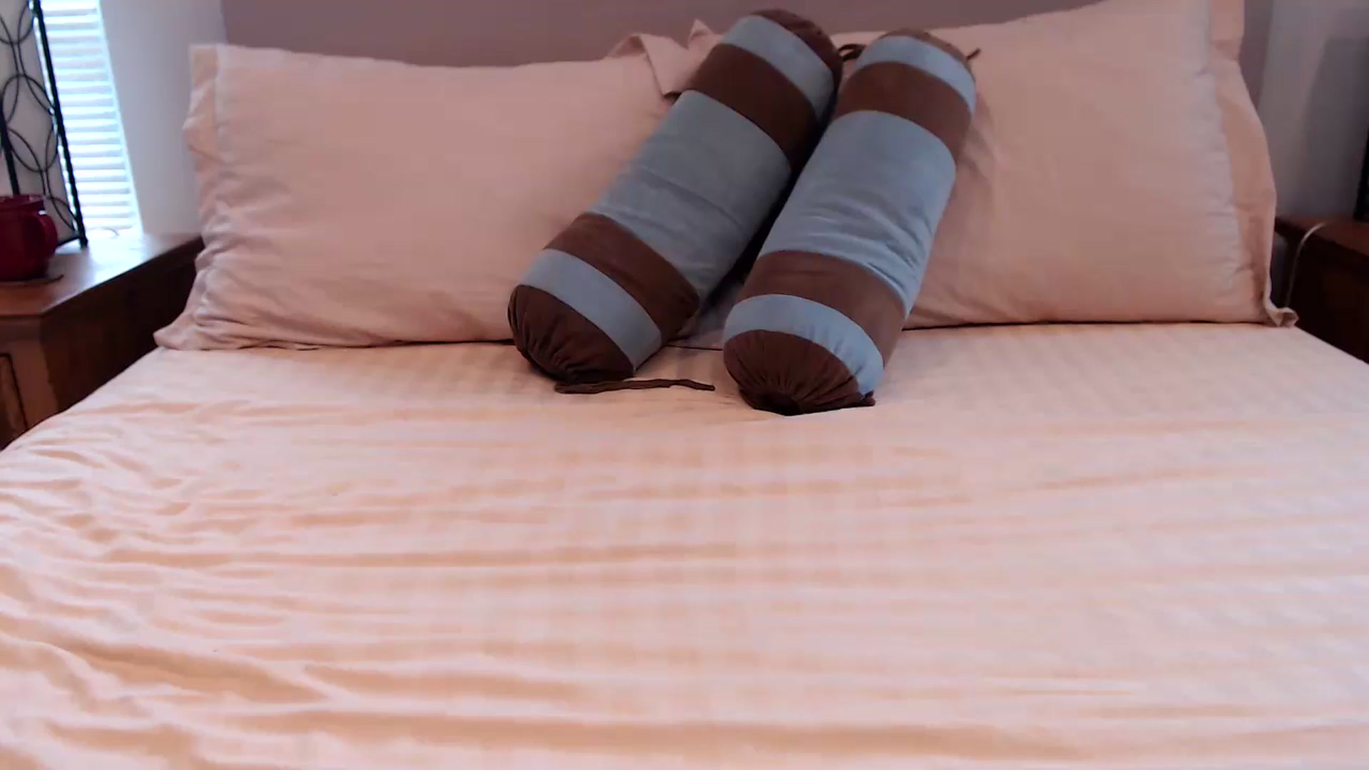 Gallery image thumbnail from Lil__bit's myfreecams stream on, 05/16/2024, 16:18 image 8 of 20