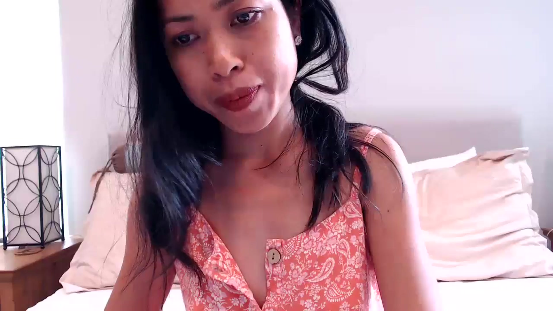 Gallery image thumbnail from Lil__bit's myfreecams stream on, 05/22/2024, 17:18 image 3 of 20