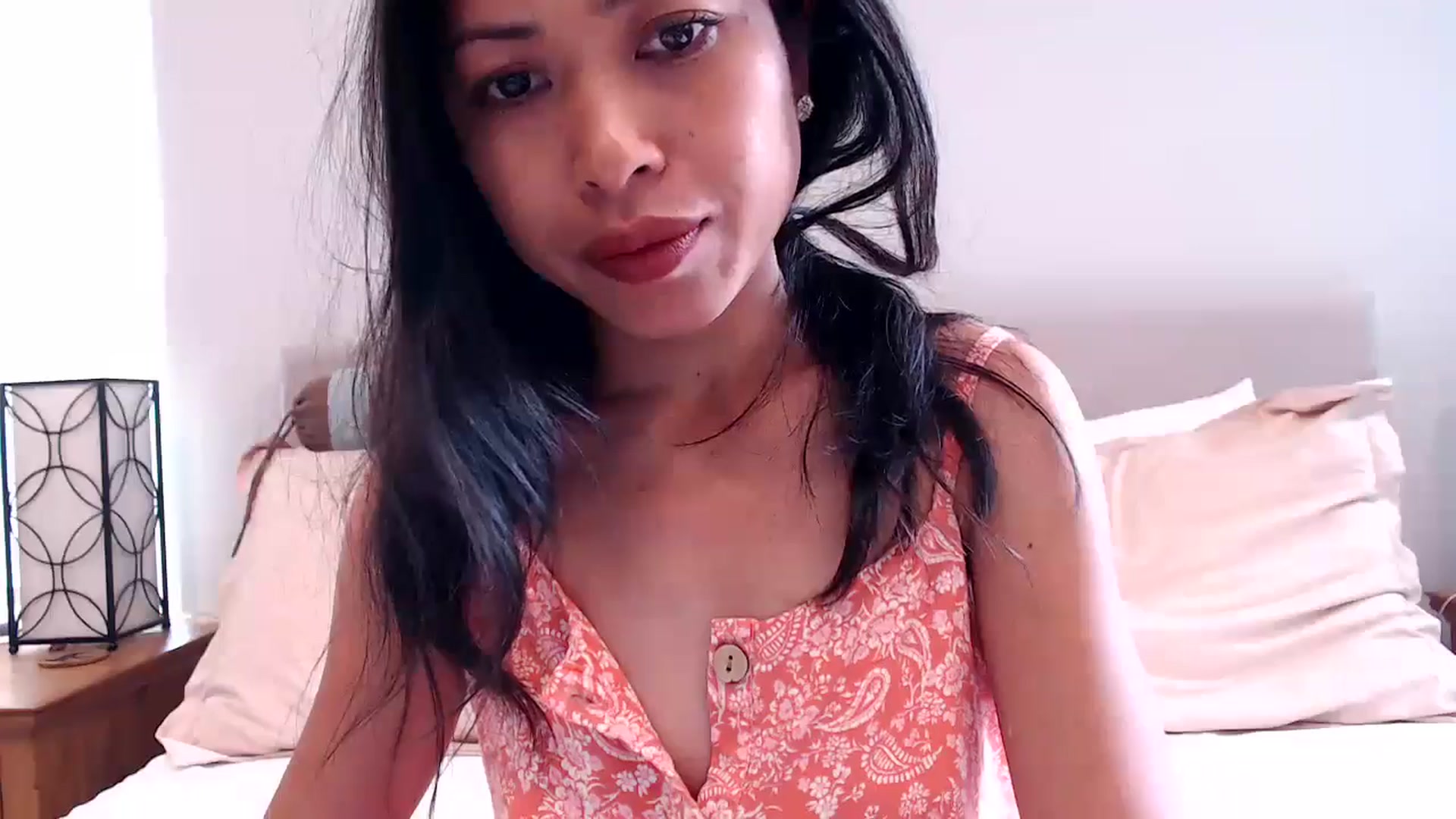 Gallery image thumbnail from Lil__bit's myfreecams stream on, 05/22/2024, 17:18 image 4 of 20