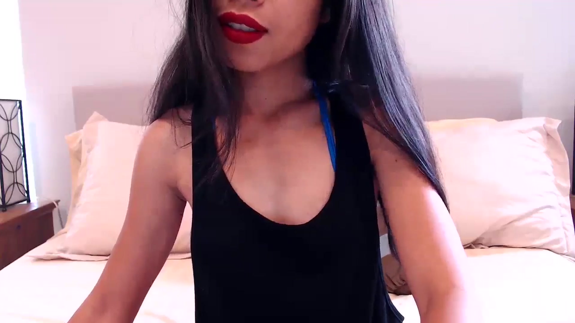 Gallery image thumbnail from Lil__bit's myfreecams stream on, 05/31/2024, 17:25 image 2 of 20