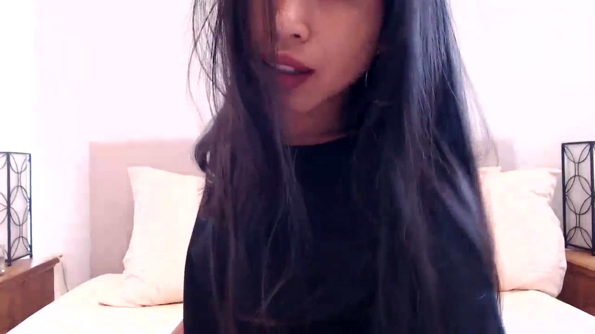 Gallery image thumbnail from Lil__bit's myfreecams stream on, 06/18/2024, 20:14 image 15 of 20