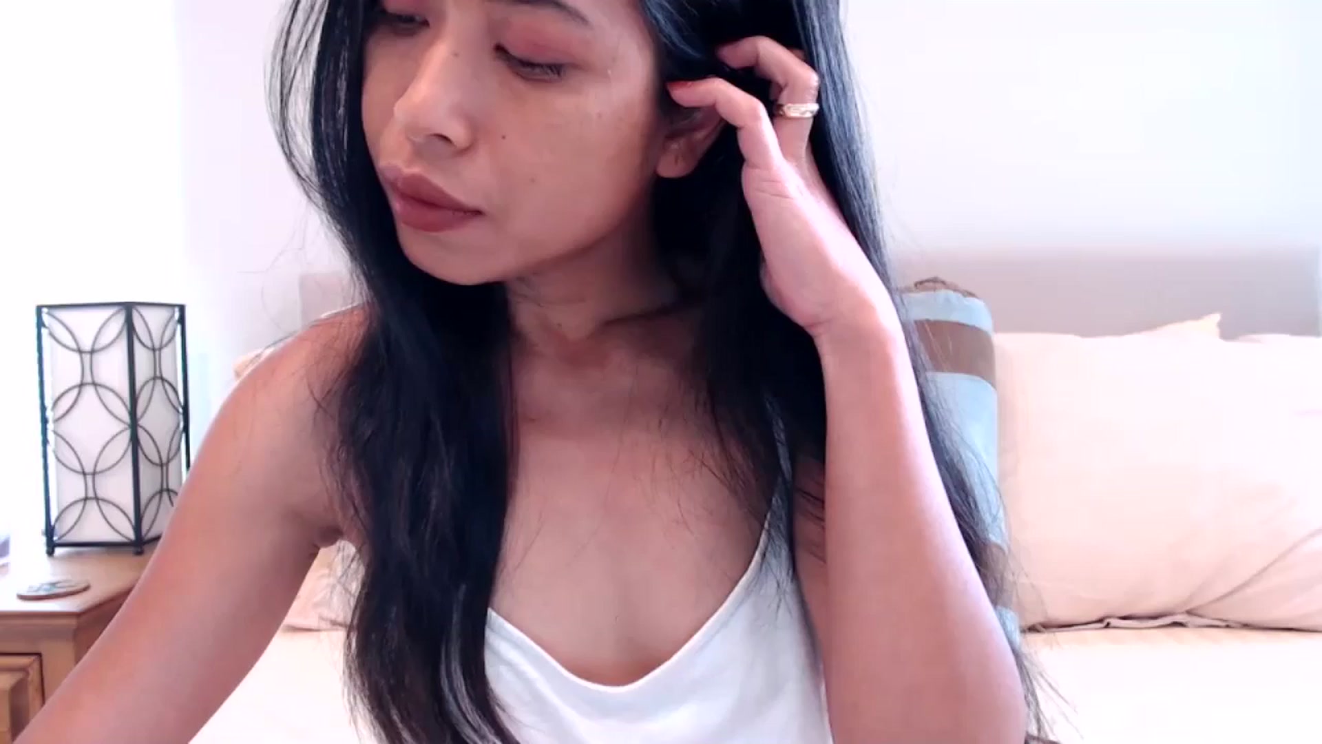 Gallery image thumbnail from Lil__bit's myfreecams stream on, 06/25/2024, 17:27 image 1 of 20