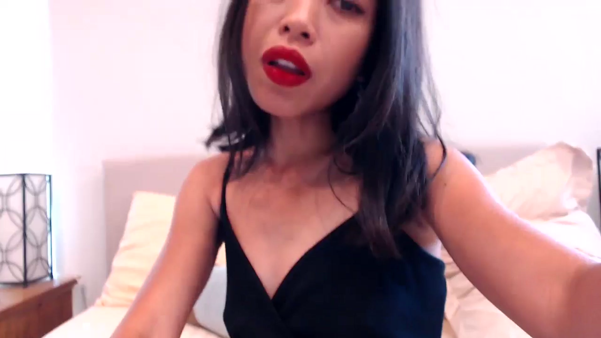 Gallery image thumbnail from Lil__bit's myfreecams stream on, 07/10/2024, 19:32 image 19 of 20