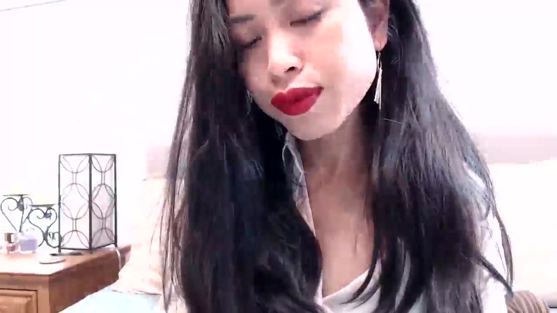 Gallery image thumbnail from Lil__bit's myfreecams stream on, 04/30/2025, 18:56 image 3 of 20