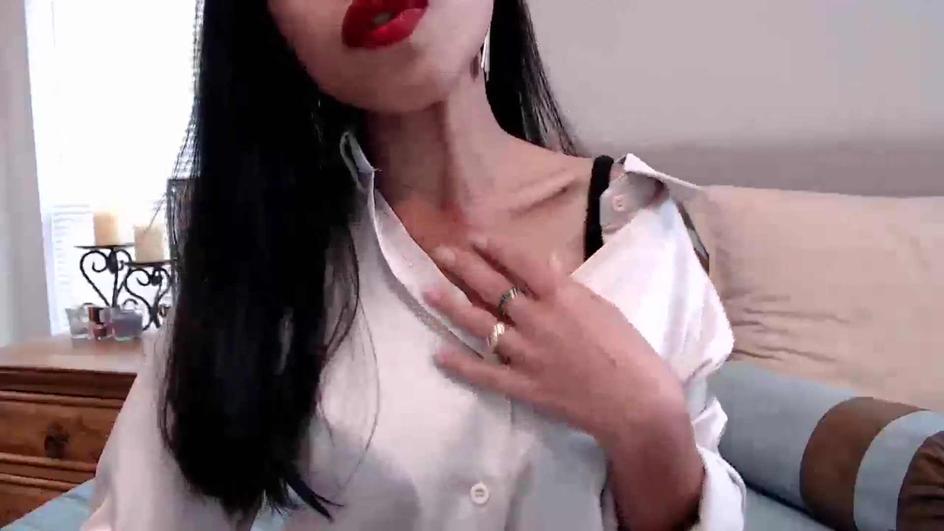 Gallery image thumbnail from Lil__bit's myfreecams stream on, 04/30/2025, 18:56 image 5 of 20