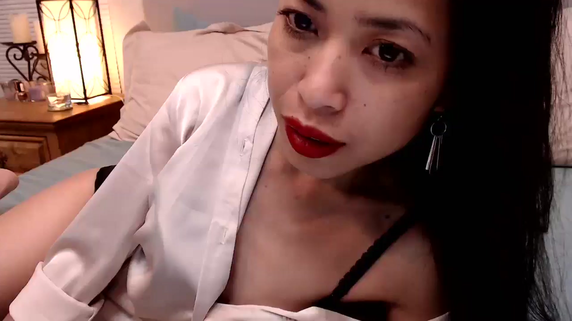 Gallery image thumbnail from Lil__bit's myfreecams stream on, 05/01/2025, 03:41 image 16 of 20