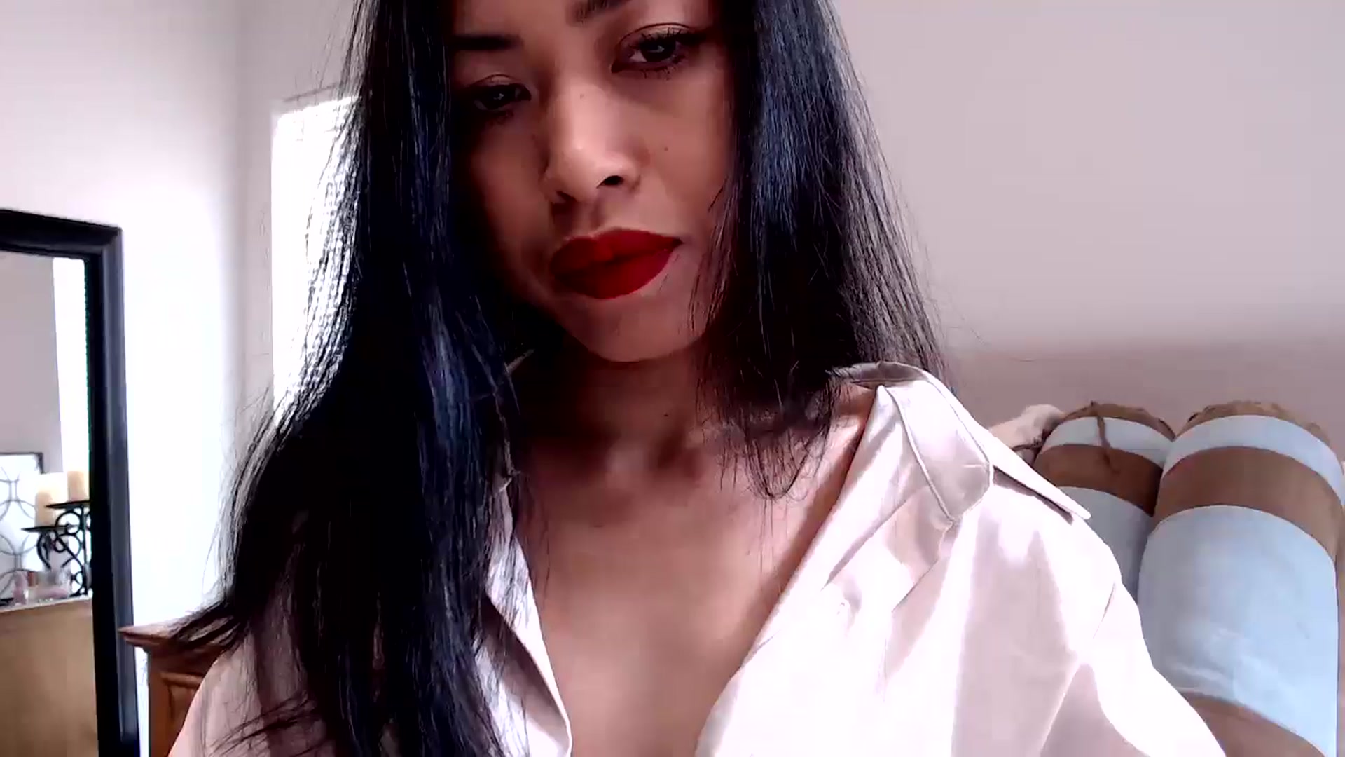Gallery image thumbnail from Lil__bit's myfreecams stream on, 05/13/2025, 16:34 image 7 of 20