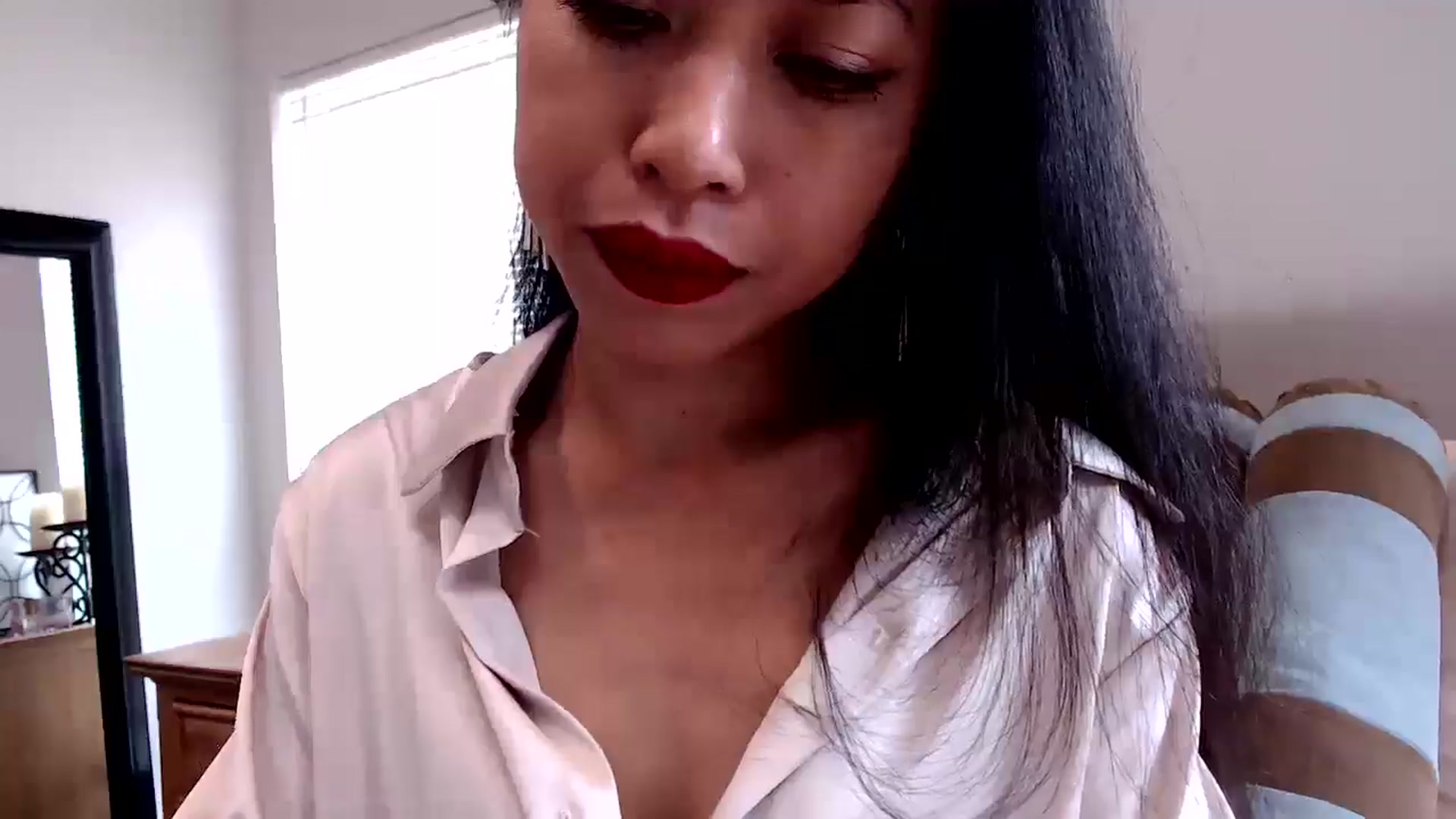 Gallery image thumbnail from Lil__bit's myfreecams stream on, 05/13/2025, 16:34 image 9 of 20