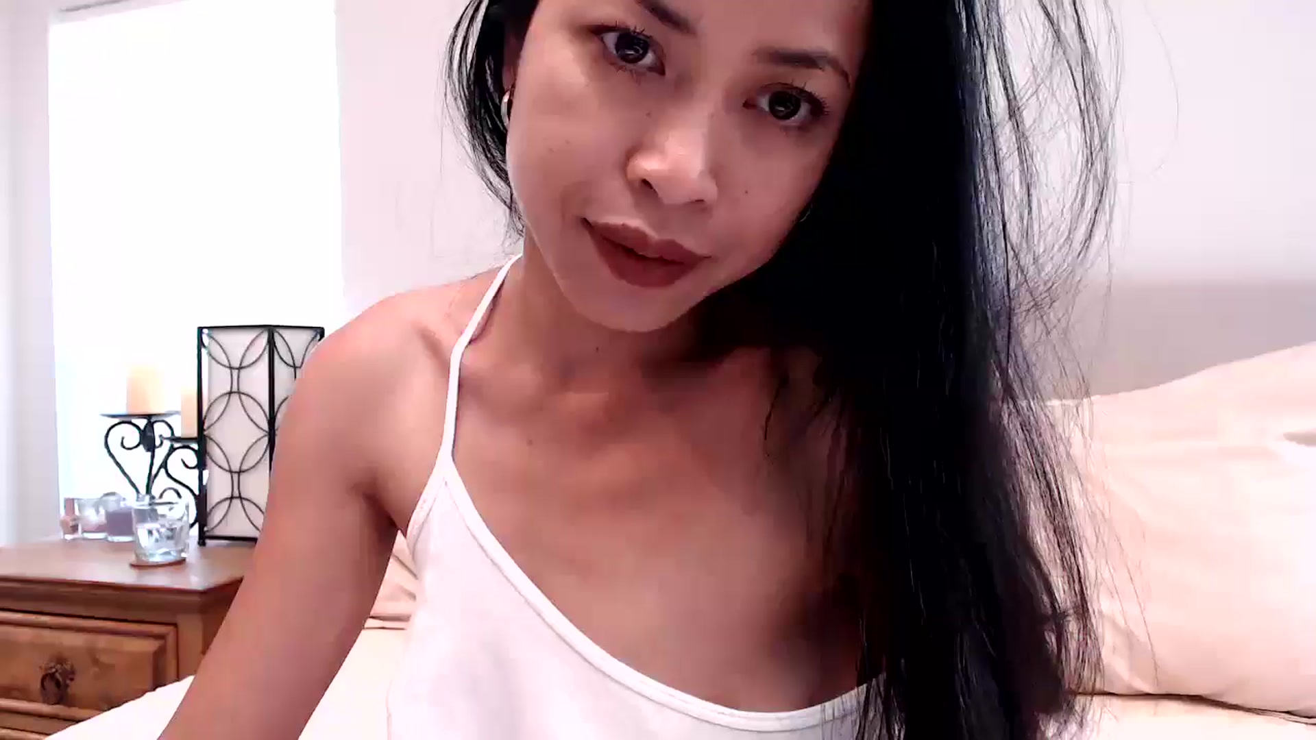 Gallery image thumbnail from Lil__bit's myfreecams stream on, 06/02/2025, 19:38 image 3 of 20