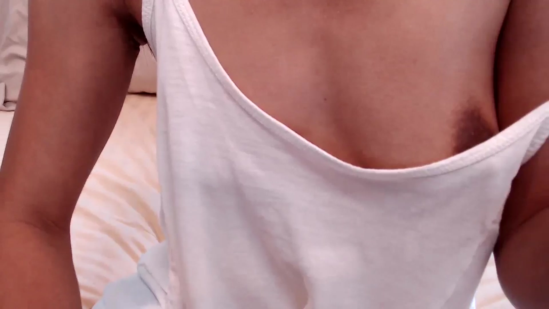 Gallery image thumbnail from Lil__bit's myfreecams stream on, 06/02/2025, 19:38 image 19 of 20