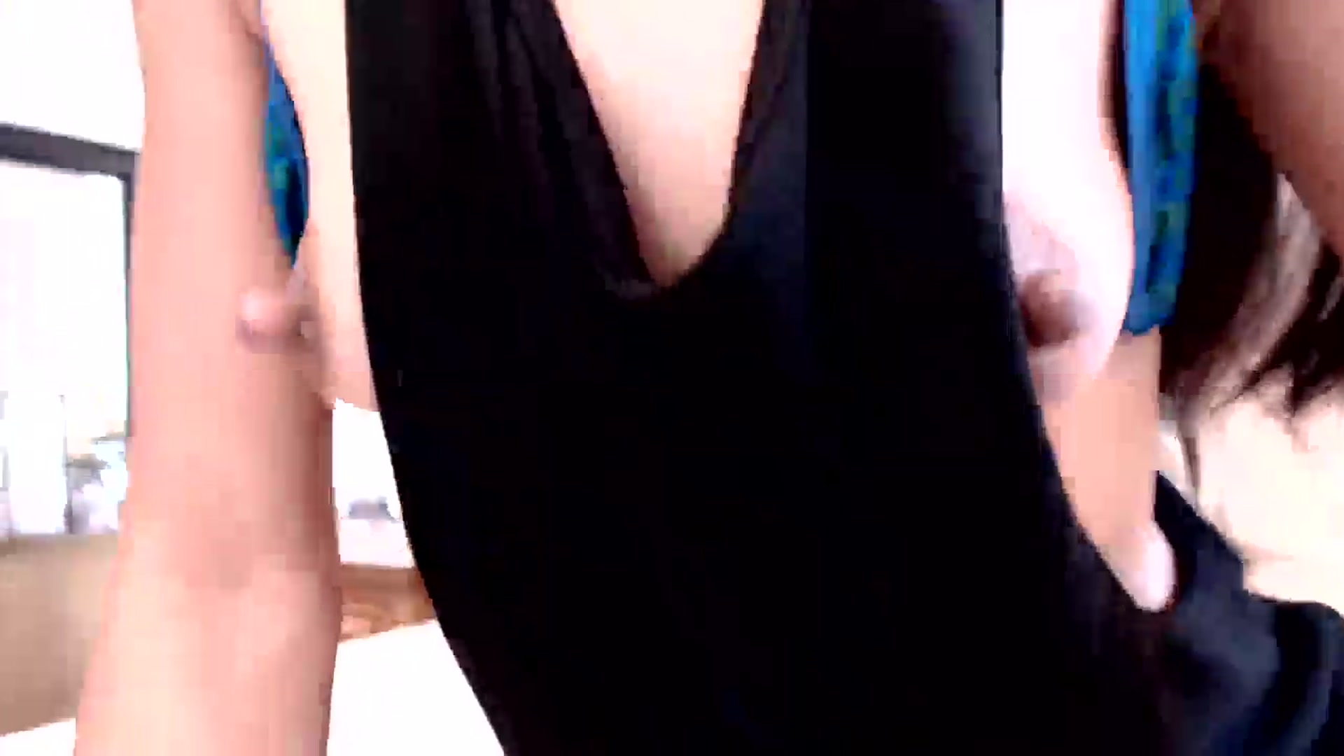 Gallery image thumbnail from Lil__bit's myfreecams stream on, 06/18/2025, 18:18 image 11 of 20