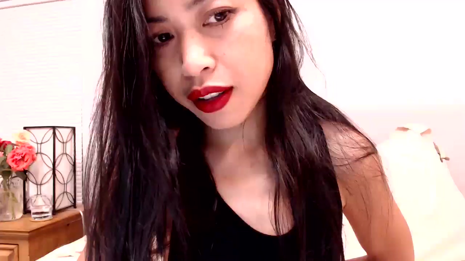 Gallery image thumbnail from Lil__bit's myfreecams stream on, 07/01/2025, 02:47 image 4 of 20
