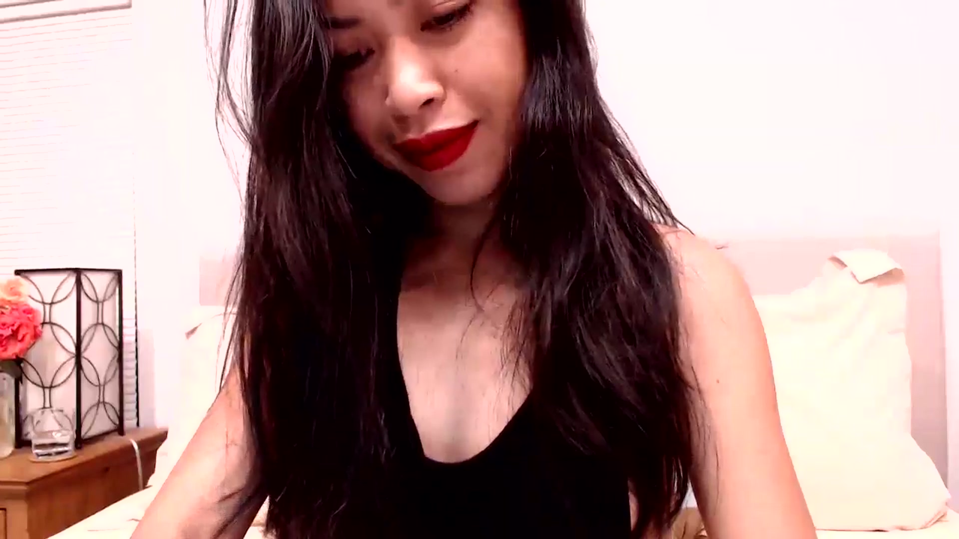 Gallery image thumbnail from Lil__bit's myfreecams stream on, 07/01/2025, 03:55 image 4 of 20