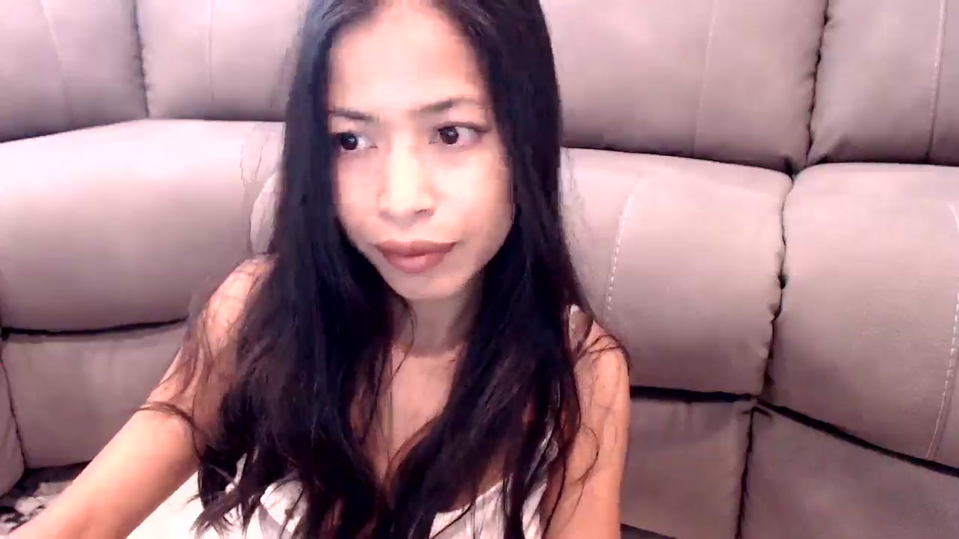 Gallery image thumbnail from Lil__bit's myfreecams stream on, 07/14/2025, 18:15 image 3 of 20