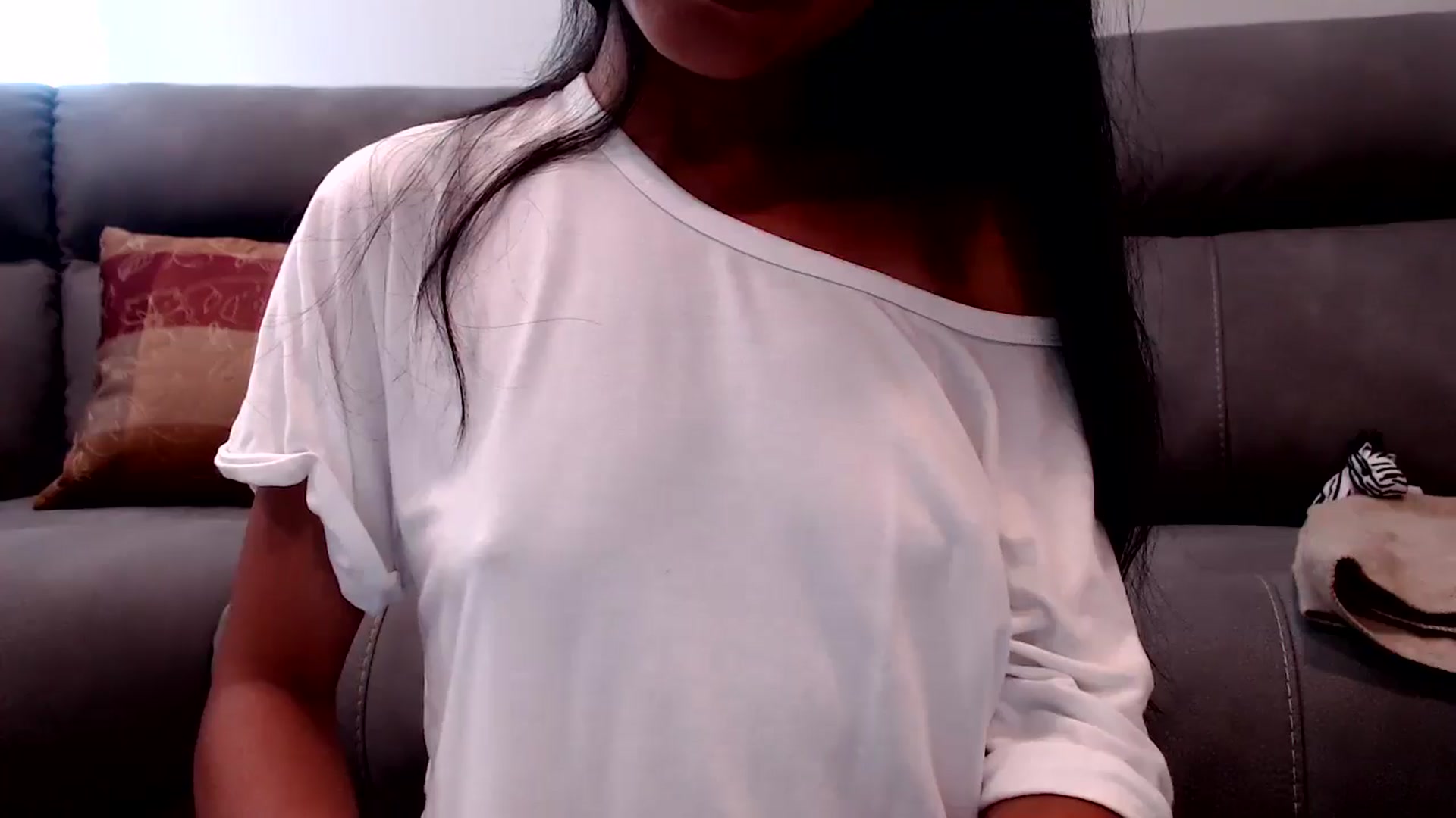 Gallery image thumbnail from Lil__bit's myfreecams stream on, 07/16/2025, 17:00 image 3 of 20