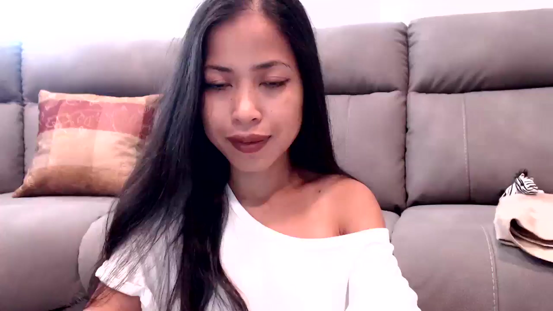 Gallery image thumbnail from Lil__bit's myfreecams stream on, 07/16/2025, 17:00 image 1 of 20