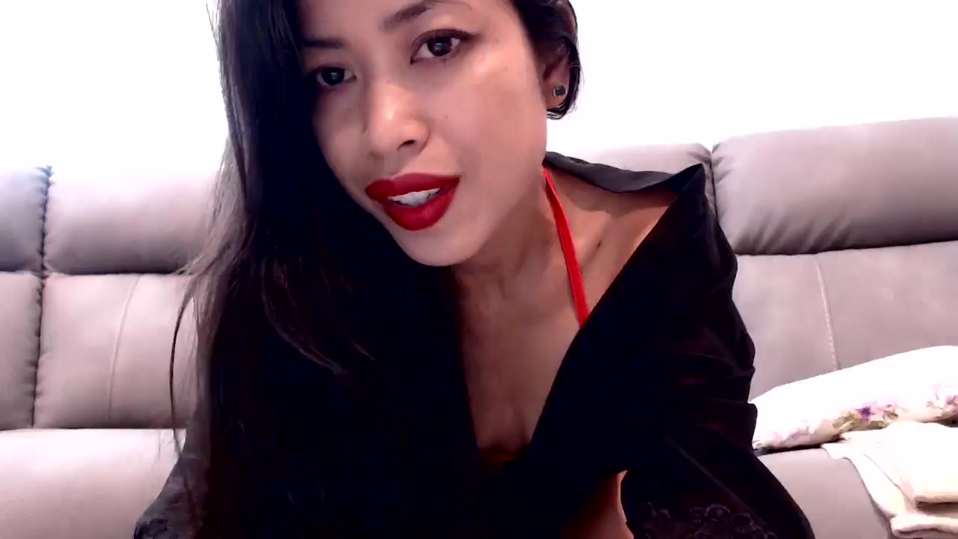 Gallery image thumbnail from Lil__bit's myfreecams stream on, 07/29/2025, 17:20 image 17 of 20