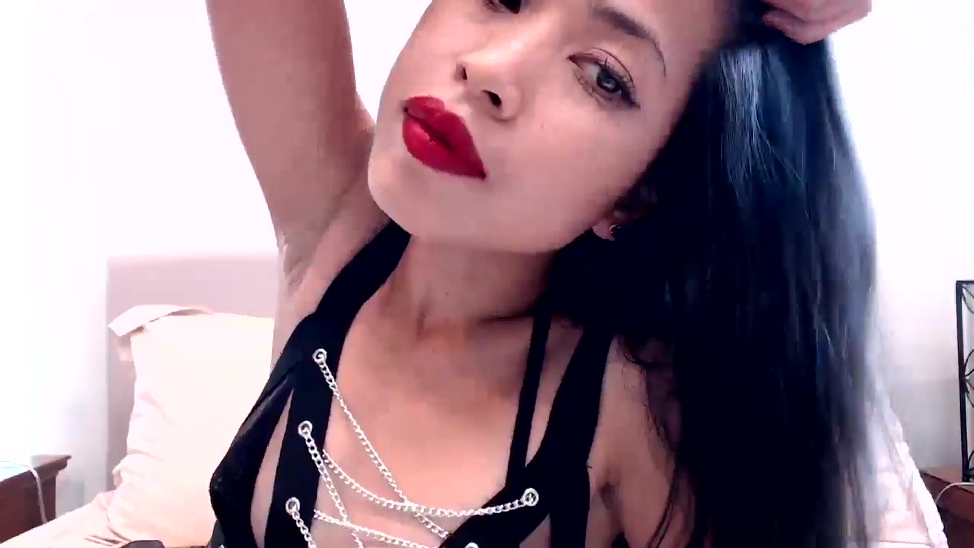 Gallery image thumbnail from Lil__bit's myfreecams stream on, 08/29/2025, 16:56 image 14 of 20