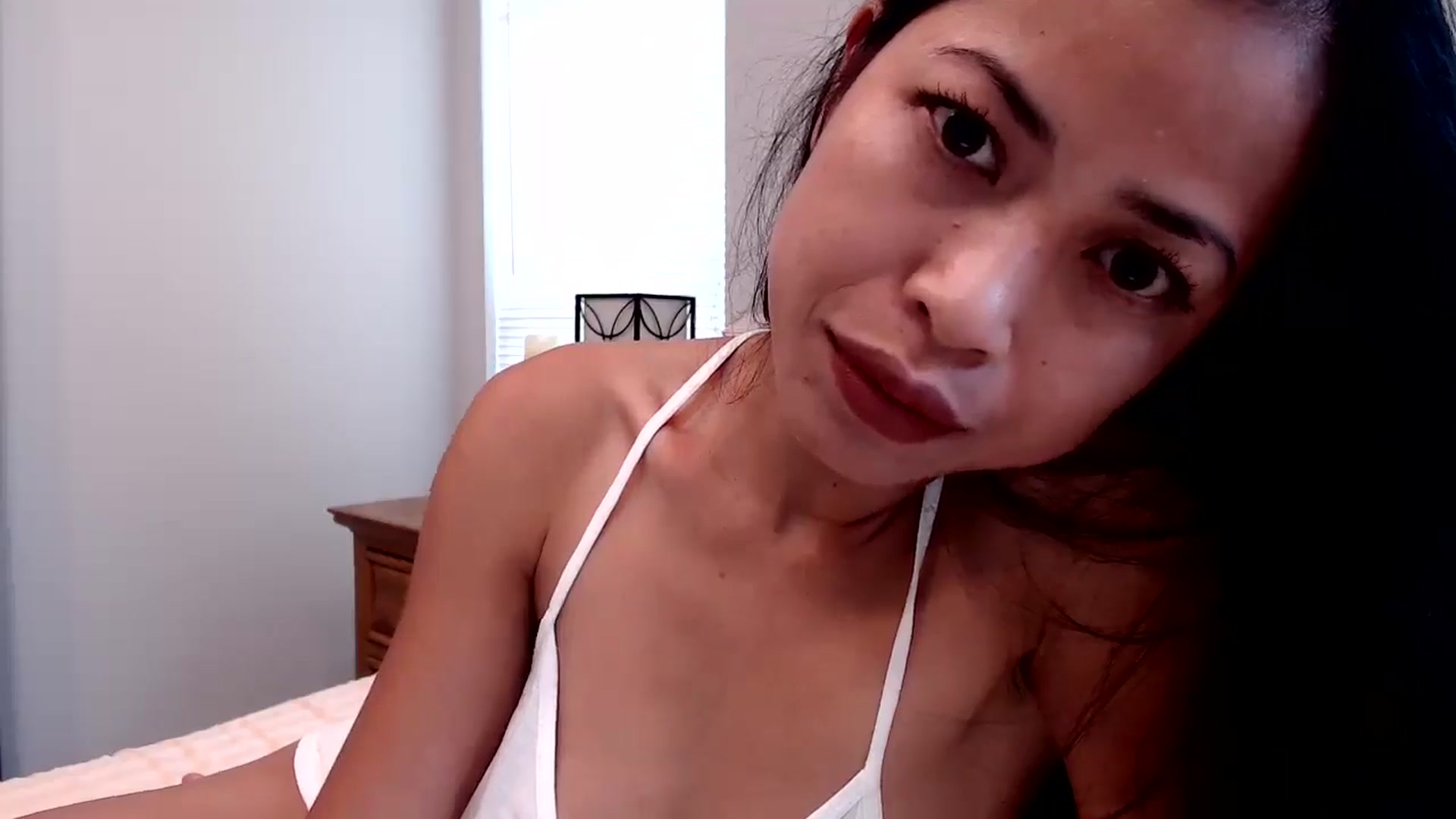 Gallery image thumbnail from Lil__bit's myfreecams stream on, 09/08/2025, 18:41 image 8 of 20
