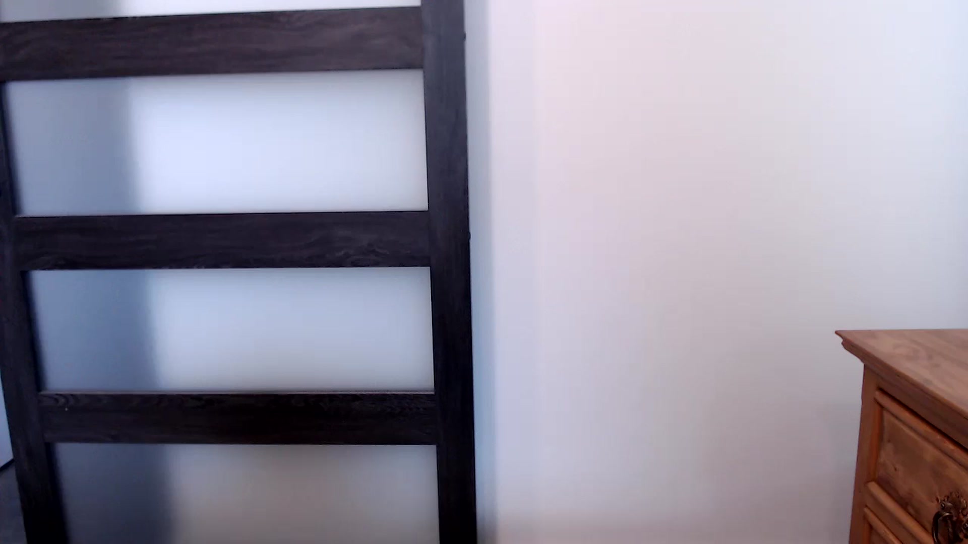 Gallery image thumbnail from Lil__bit's myfreecams stream on, 09/19/2025, 18:15 image 10 of 20