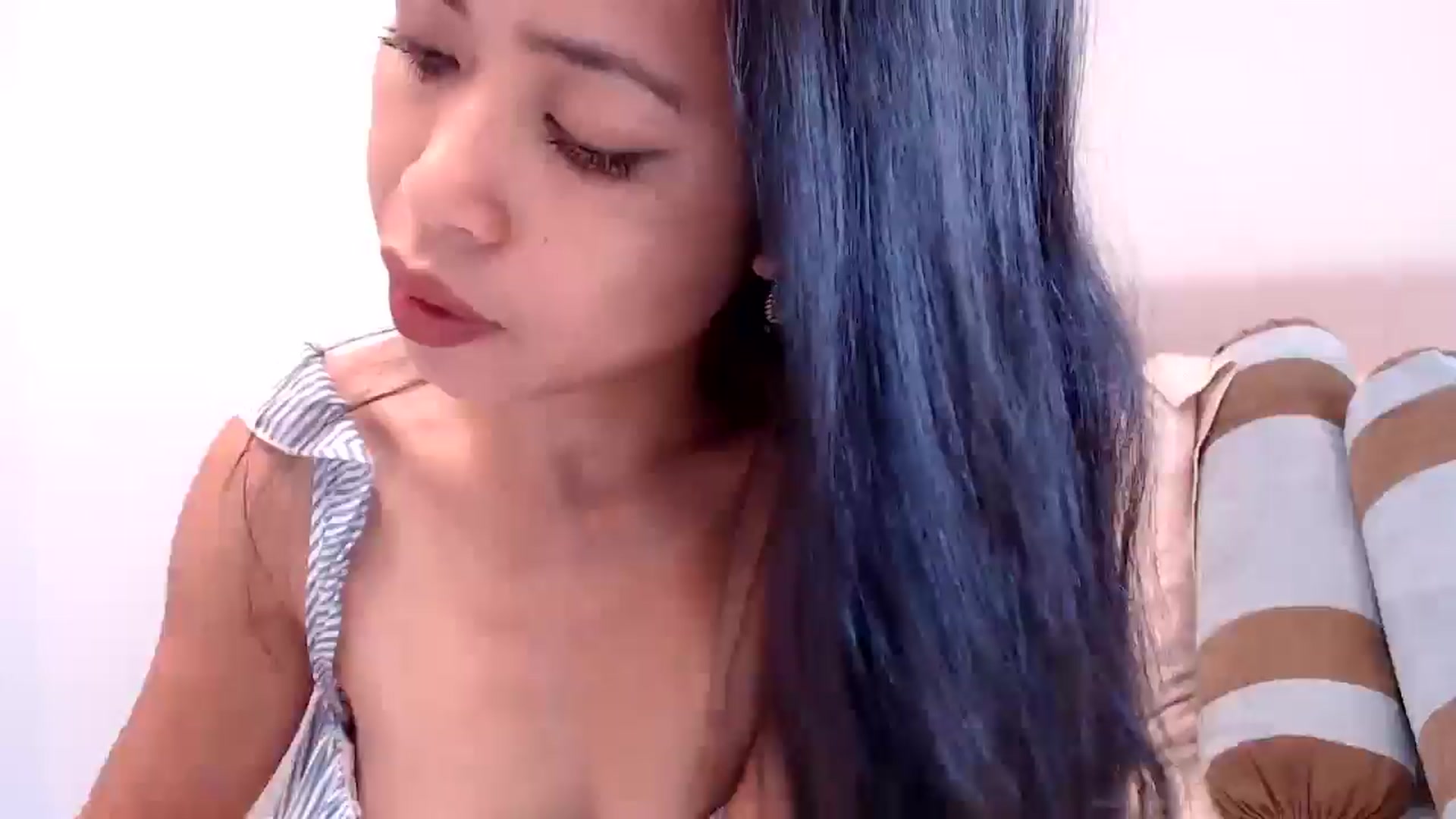 Gallery image thumbnail from Lil__bit's myfreecams stream on, 10/07/2025, 17:40 image 1 of 20