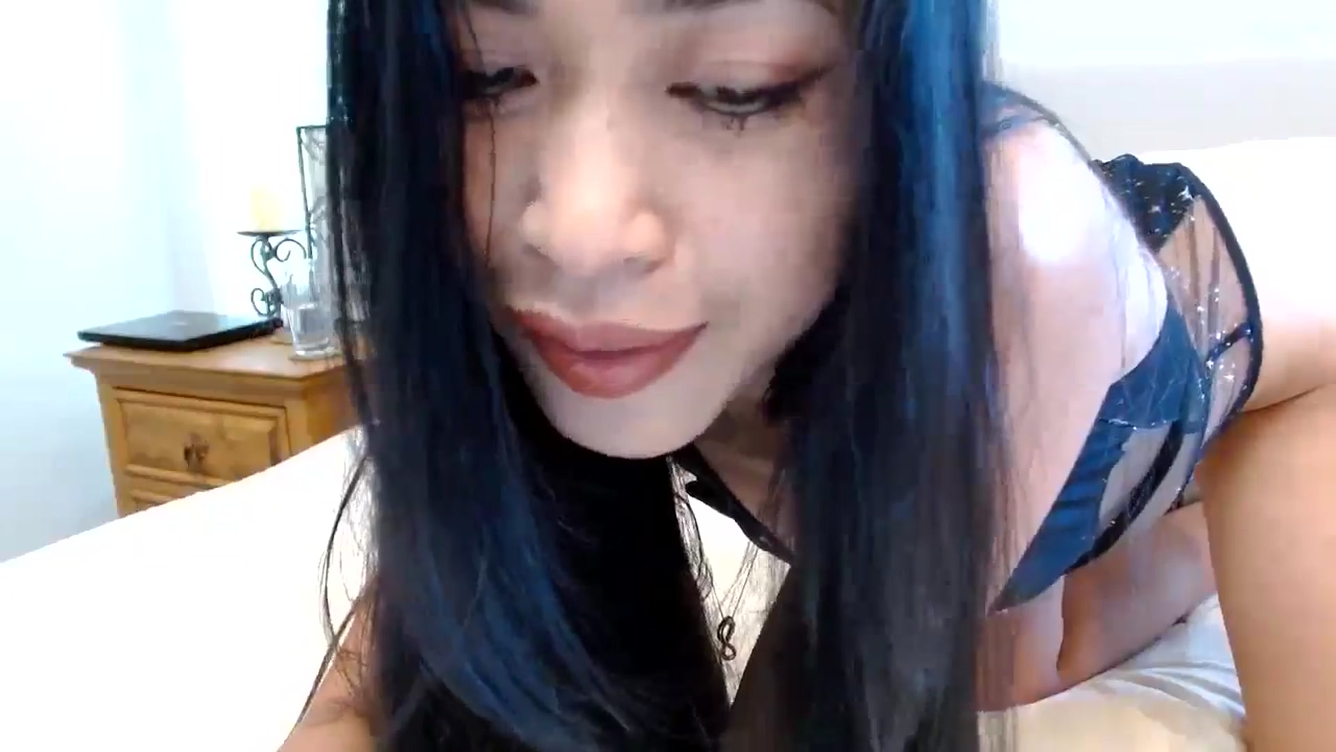 Gallery image thumbnail from Lil__bit's myfreecams stream on, 10/14/2025, 19:24 image 4 of 20
