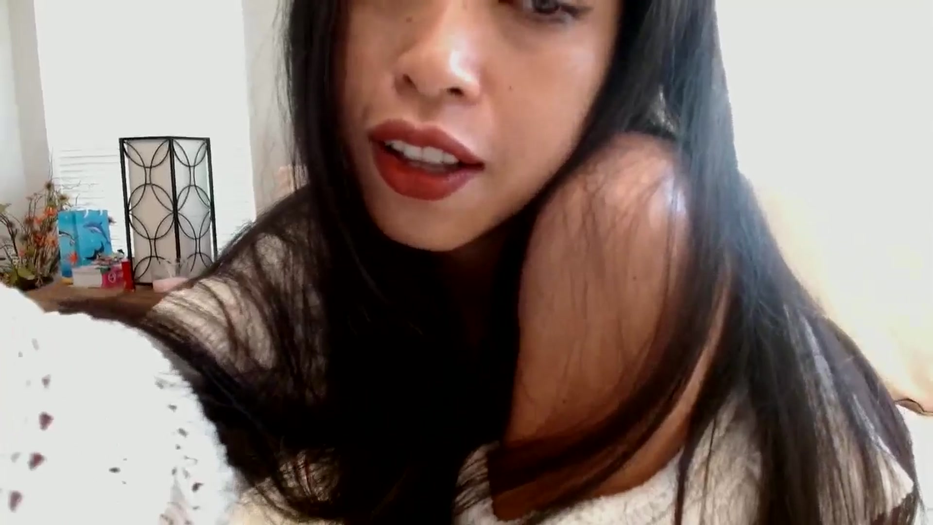 Gallery image thumbnail from Lil__bit's myfreecams stream on, 02/02/2026, 15:55 image 8 of 20