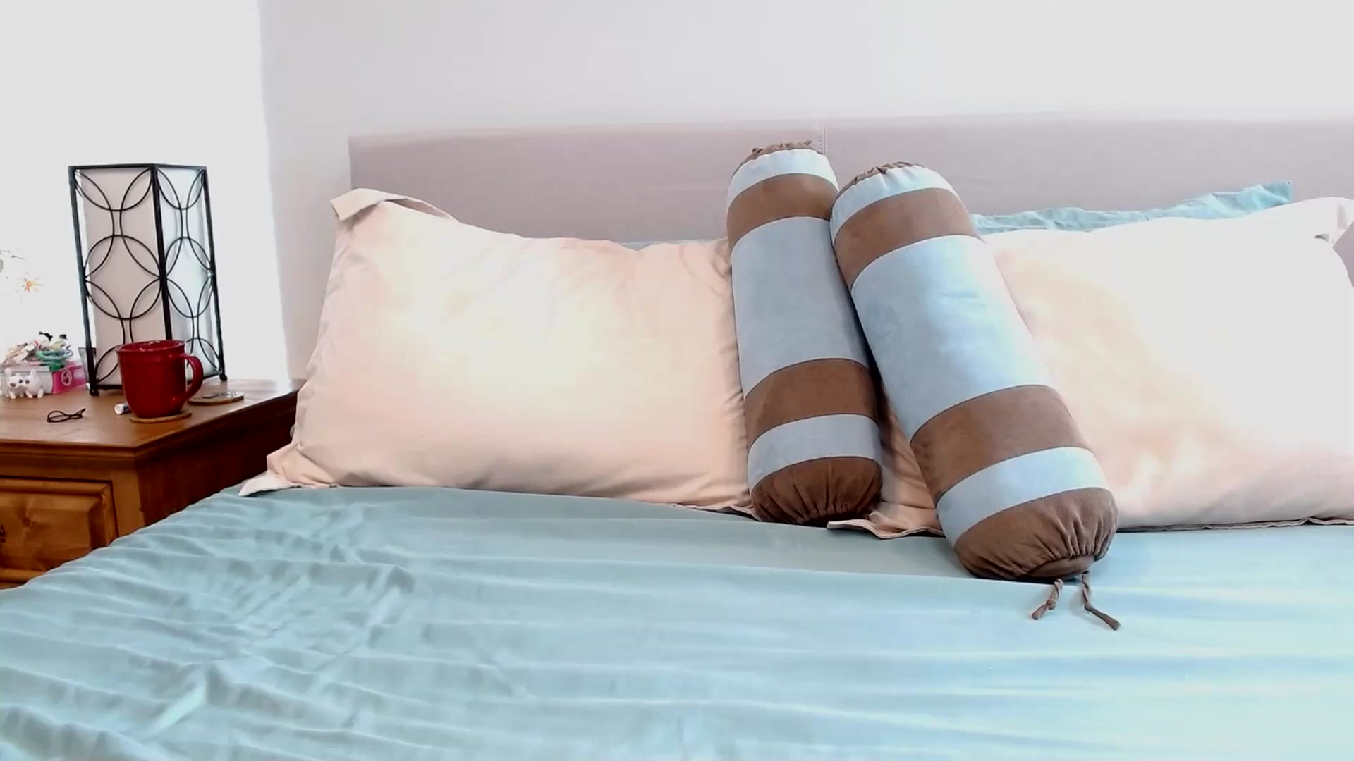 Gallery image thumbnail from Lil__bit's myfreecams stream on, 02/13/2026, 19:35 image 12 of 20