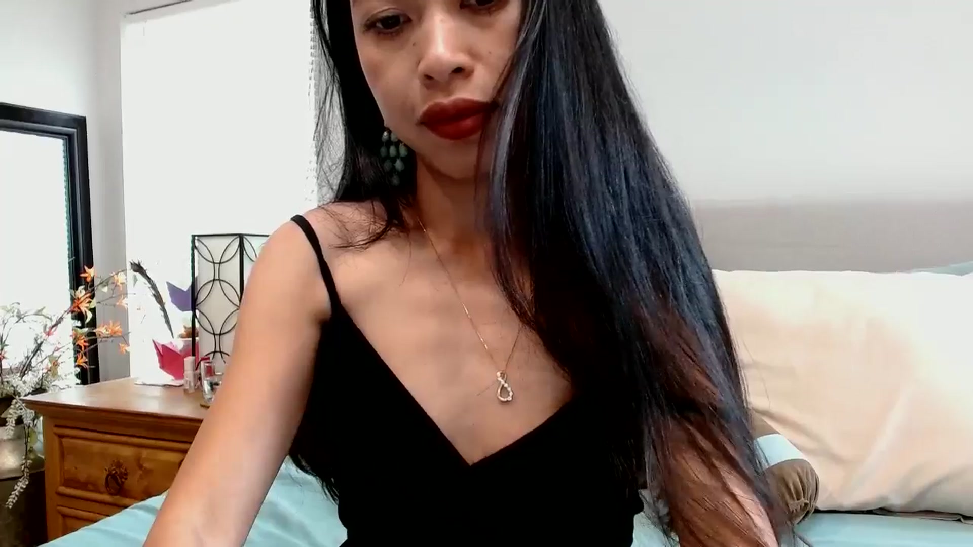 Gallery image thumbnail from Lil__bit's myfreecams stream on, 02/20/2026, 17:53 image 12 of 20