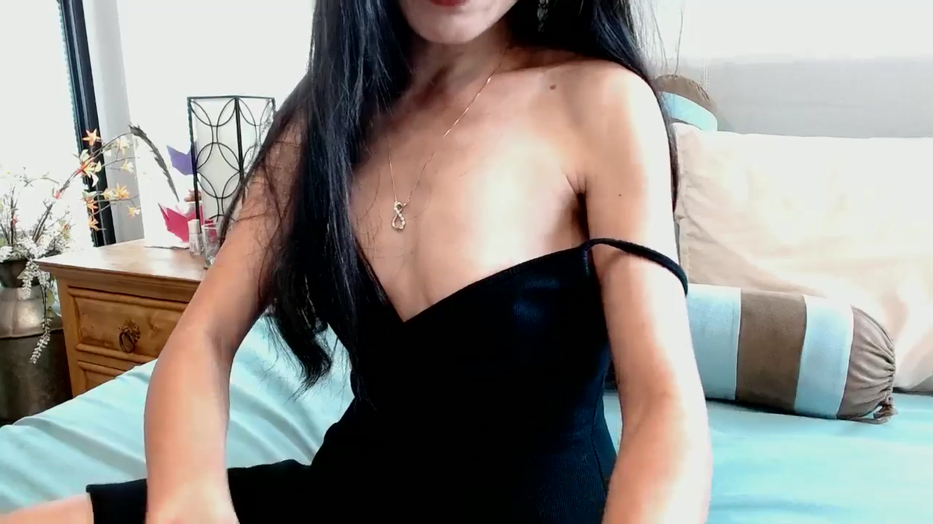 Gallery image thumbnail from Lil__bit's myfreecams stream on, 02/20/2026, 19:23 image 3 of 20