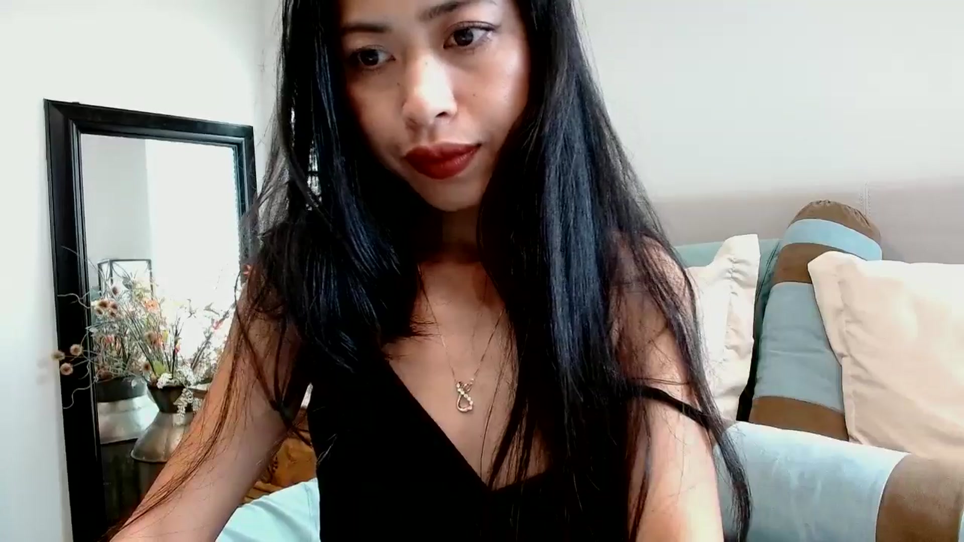 Gallery image thumbnail from Lil__bit's myfreecams stream on, 02/20/2026, 19:23 image 14 of 20