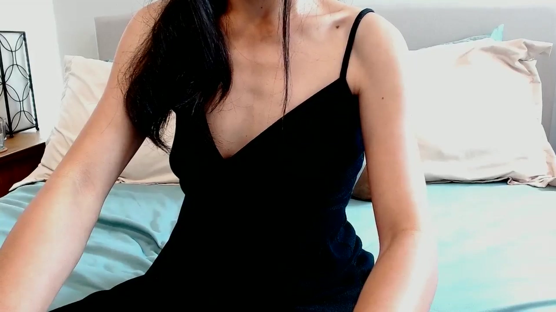 Gallery image thumbnail from Lil__bit's myfreecams stream on, 03/06/2026, 18:40 image 16 of 20
